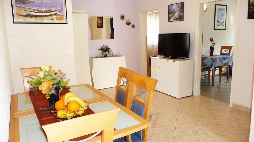Apartments Angela Kampor Kültér fotó